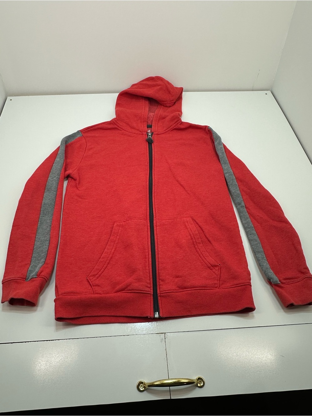 Cat & Jack Boys Red/Gray Colorblock Fleece Hooded Full Zip Hoodie Size L C080